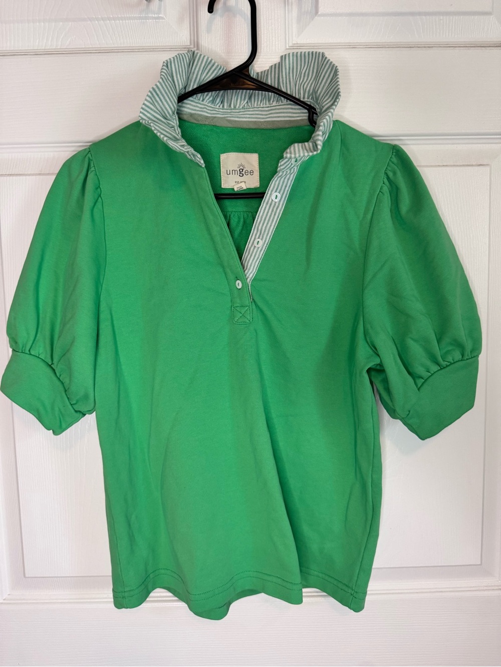 Umgee Bright Green Puff Sleeve Polo with Striped Ruffle Collar - Picture 2 of 6